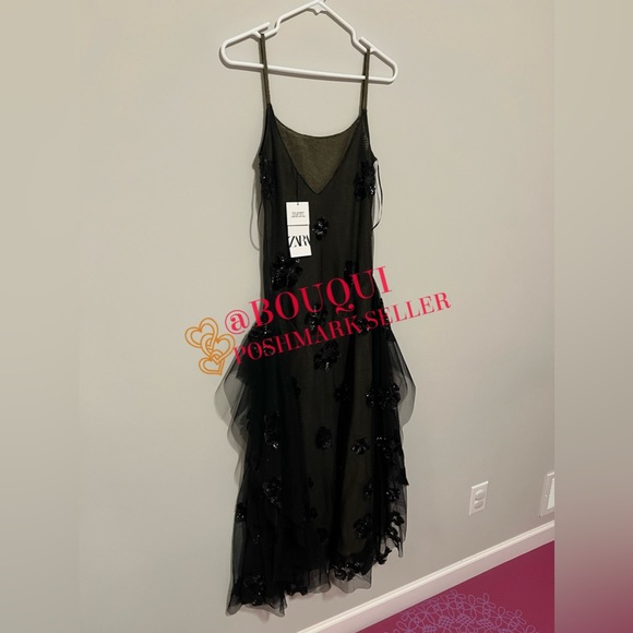BLOGGERS FAV ZARA FLORAL TULLE KNIT SEQUIN DRESS - Picture 3 of 6